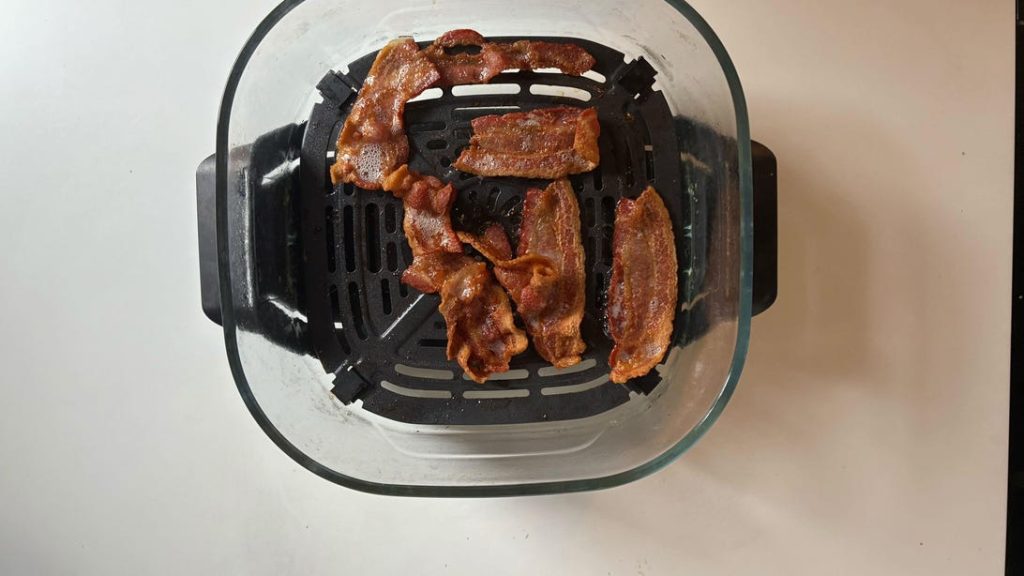 want perfect bacon in 7 minutes? ditch the pan and oven for this kitchen tool